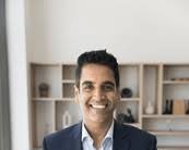 Pushkar Maharaj, Hotel Owner